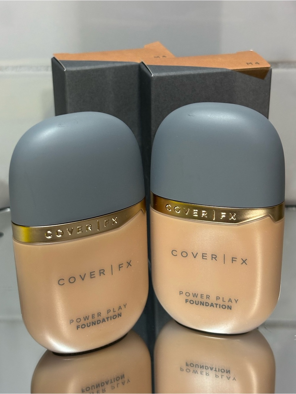 (2-piece) Cover FX Power Play Foundation M4 Medium Olive-Golden - Picture 2 of 7